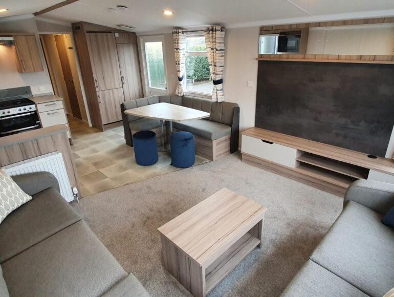 דנבר Caravan On Fantastic Site מראה חיצוני תמונה